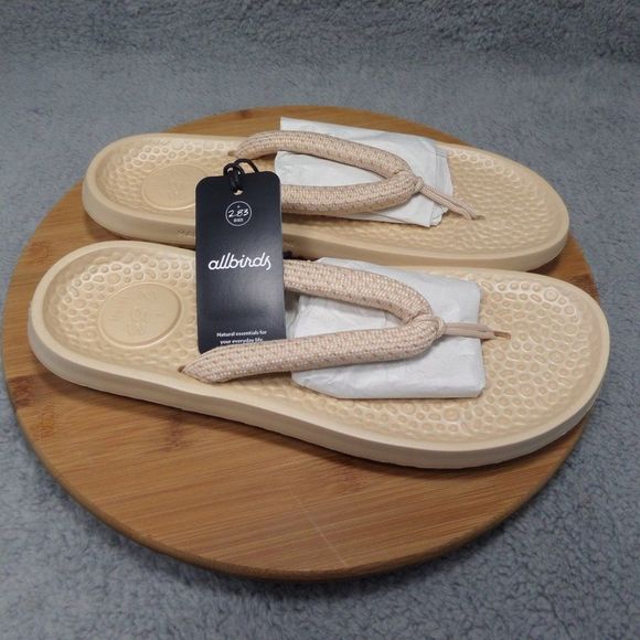 allbirds Other - Allbirds Sugar Zeffer Lux Beige Flip Flops Tan Cream Comfort Sandal